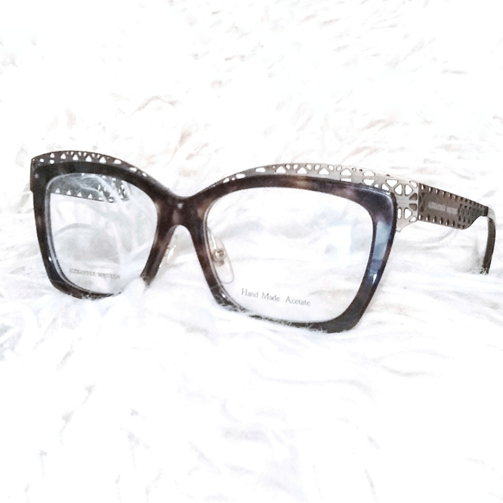 ALEXANDER MCQUEEN PRESCRIPTION GLASSES [reserved]